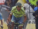 Roman Kreuziger dojídí do cíle deváté etapy Tour de France po boku Alejandra...