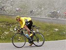 Chris Froome pi sjezdu z Port d´Envaliry bhem desáté etapy Tour de France.