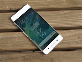 Ony samozejm stále existují, ale jsou opravdu minimální a Xperia XA je...