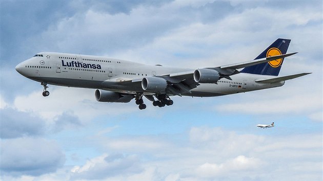Boeing 747-800 se objevil v roce 2010 jako odpov na konkurenn Airbus A380.