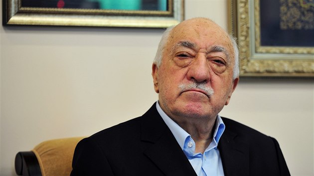 Islámský klerik Fethulláh Gülen (17. července 2016)