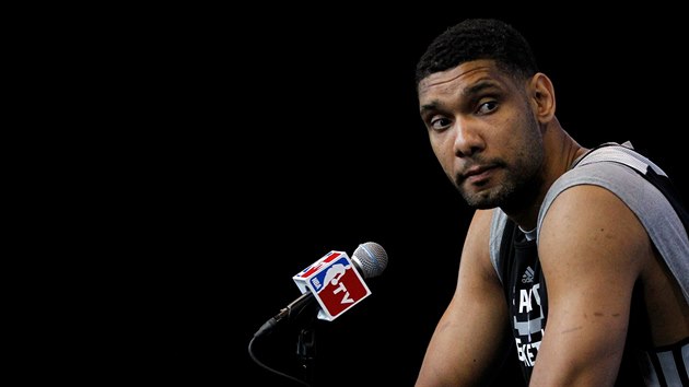 Tim Duncan na tiskov konferenci po vtznm finle NBA 2014