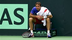 Trénink eských tenist ped tvrtfinále Davisova poháru s Francií. Radek...