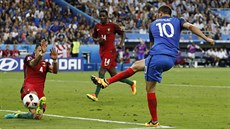 Momentka z finále Eura 2016 mezi Francií a Portugalskem