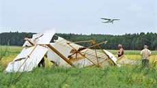 Na leti�ti v Plasích na severním Plze�sku havaroval 17. �ervence pilot repliky...