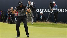 �védský golfista Henrik Stenson slaví triumf na British Open.
