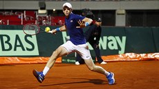 Britský tenista Kyle Edmund zdolal v úvodní dvouhe tvrtfinále Davis Cupu...