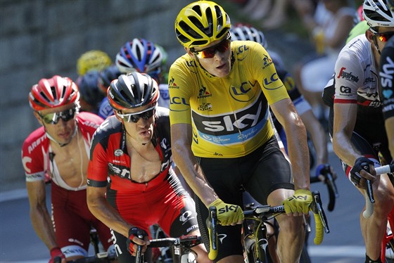 CHris Froome na trati 17. etapy Tour