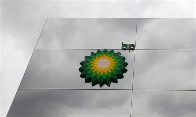 Britský ropný gigant BP chce v Německu investovat až deset miliard eur