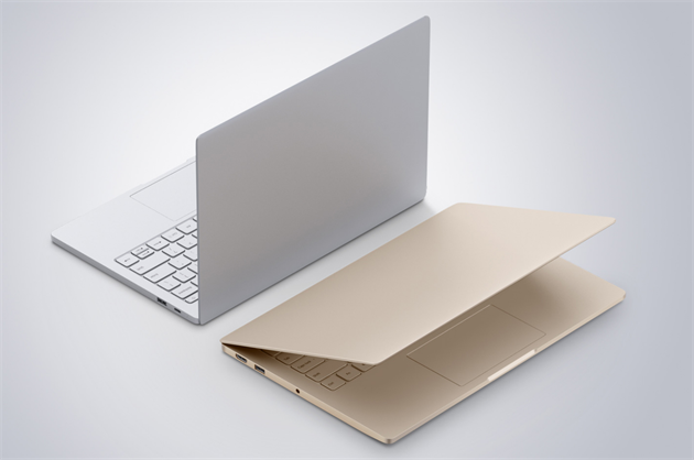 Čínská firma představila svůj první notebook, překvapil výkonem i cenou