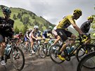 Lídr celkového poadí Chris Froome stoupá bhem dvacáté etapy Tour de France.