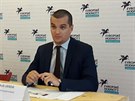 Jakub Janda ze think-tanku Evropské hodnoty pi prezentaci analýzy...