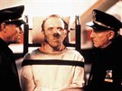 Anthony Hopkins ve filmu Mlení jehátek, kde hrál sériového vraha Dr....