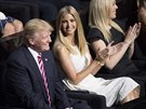 Donald Trump a jeho dcery Ivanka a Tiffany (Cleveland, 20. ervence 2016)