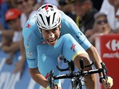 Fabio Aru m do cle asovky v 18. etap Tour de France.
