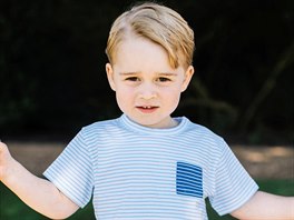 Princ George v den svých třetích narozenin (22. července 2016)