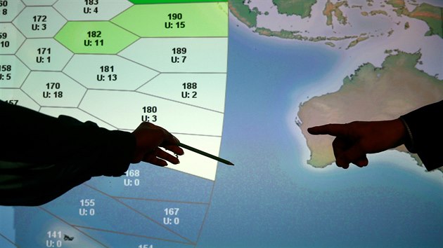 Pátrání po letu MH370 v Indickém oceánu