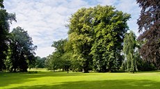 Zámecký park v amberku je majetkem rodu Parish.