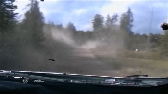 Finskou rallye vyhrál Meeke, Estonec Tanak boural