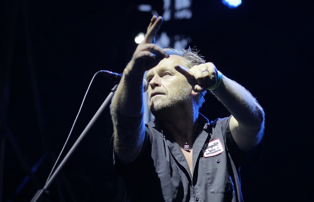 Landa, Klus i Vypsaná fixa. Festival Hrady CZ poprvé rozezní Hlubokou nad Vltavou