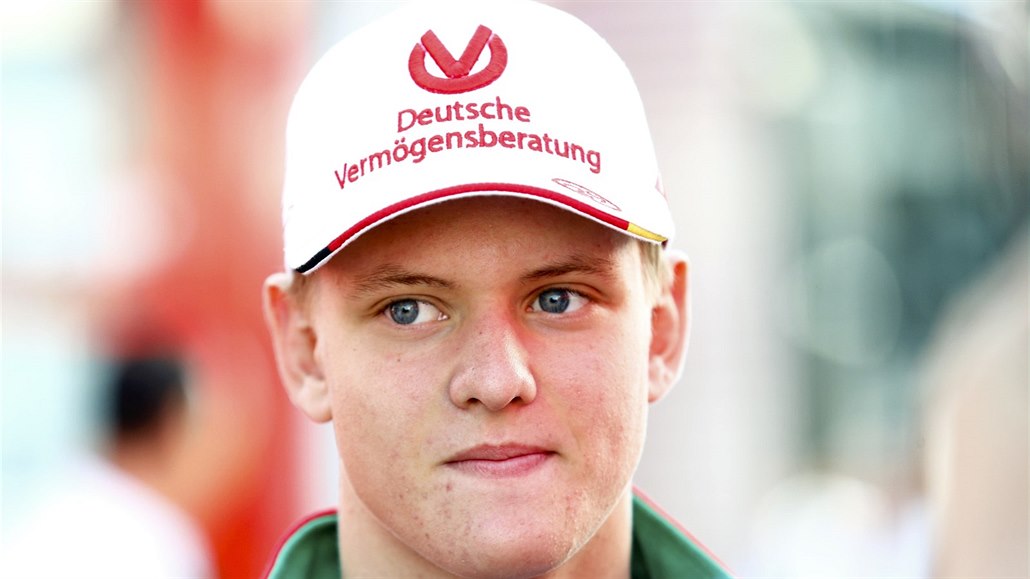 Mick Schumacher, syn legendárního Michaela Schumachera, byl hostem Velké ceny...