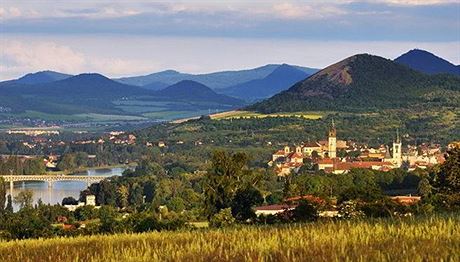 Pokratice, rodit Václava Babinského, jsou souástí Litomic.