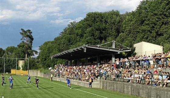 Zápas se Sigmou pitáhl na holeovský stadion bezmála tisíc lidí.