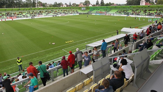 Stadion Karviné ped zápasem s Brnem