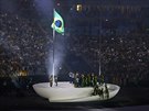 Brazilská vlajka stoupá a olympijské hry v Riu de Janieru budou za chvíli...