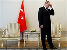Vladimir Putin ped setkáním s tureckým prezidentem (9. prosince 2016)