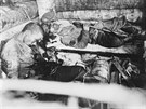 Tito japontí vojáci bhem bitvy o Tarawu radi zvolili smrt vlastní rukou, ne...