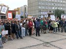Demonstrace na sídliti Písnice proti zámru ho prodat (9.srpna 2016).