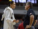 Americká basketbalistka Diana Taurasiová má co vysvtlovat trenéru Genu...