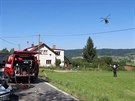 U nehody v erveném Kostelci na Náchodsku zasahoval záchranáský vrtulník...