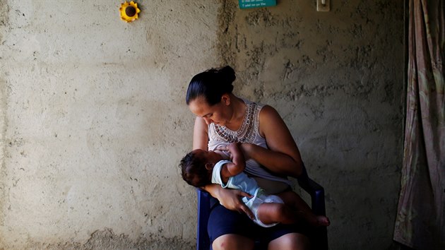 Ekonomick krize dohn Venezuelky ke sterilizaci. (11. ervence 2016)