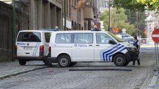 Belgická policie hlídkuje ped policejní stanicí, kde mu zaútoil maetou na...