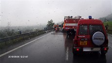 K váné dopravní nehod dvou osobních vozidel dolo poblí Most u Jablunkova.