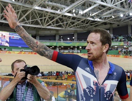 AMPION A OUMEN. Bradley Wiggins, cyklistický král Velké Británie.