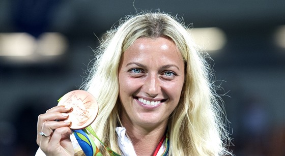 Petra Kvitová s bronzovou olympijskou medailí z dvouhry.