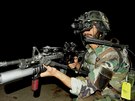 len afghánské speciální jednotky v boji s Talibanem v provincii Hílmand (3....