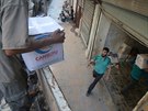 Do povstalci ovládaných ástí Aleppa poprvé za nkolik týdn dorazily zásoby...