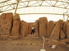 Zdejí megalitické chrámy jsou záhadou, se kterou si archeologové neví rady....