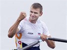 eský skifa Ondej Synek se raduje z postupu do olympijského finále. (12....