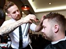 V brn�nsk�m barber shopu Gentlemen Brothers se o viz� mu�� dob�e postaraj�.