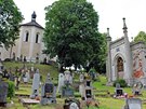 Kostel a hřbitov v Horním Maršově na Trutnovsku (12.8.2016).