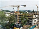 Nová budova Fakulty humanitních studií Univerzity Tomáe Bati roste ve...