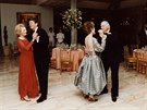 Manelé Reaganovi a Annenbergovi na silvestrovském veírku v Rovém dom