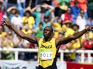 Jamajský sprinter Usain Bolt ped rozbhem na 200 metr na olympiád v Riu