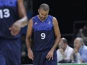 ZKLAMN. Francouzsk rozehrva Tony Parker se s reprezentan karirou...