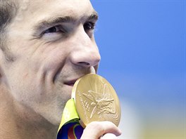 �LOV�K NEBO RYBA? Michael Phelps vyhrál dvoustovku motýlek na olympijských...